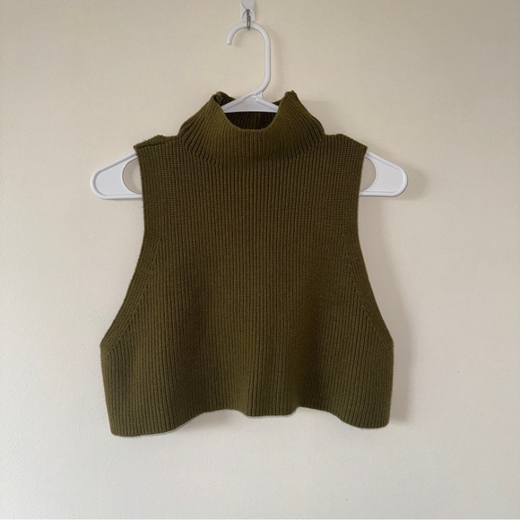 Daily Practice Womens Olive Green Ribbed Mock Neck Cropped Tank Top Medium - Picture 1 of 4